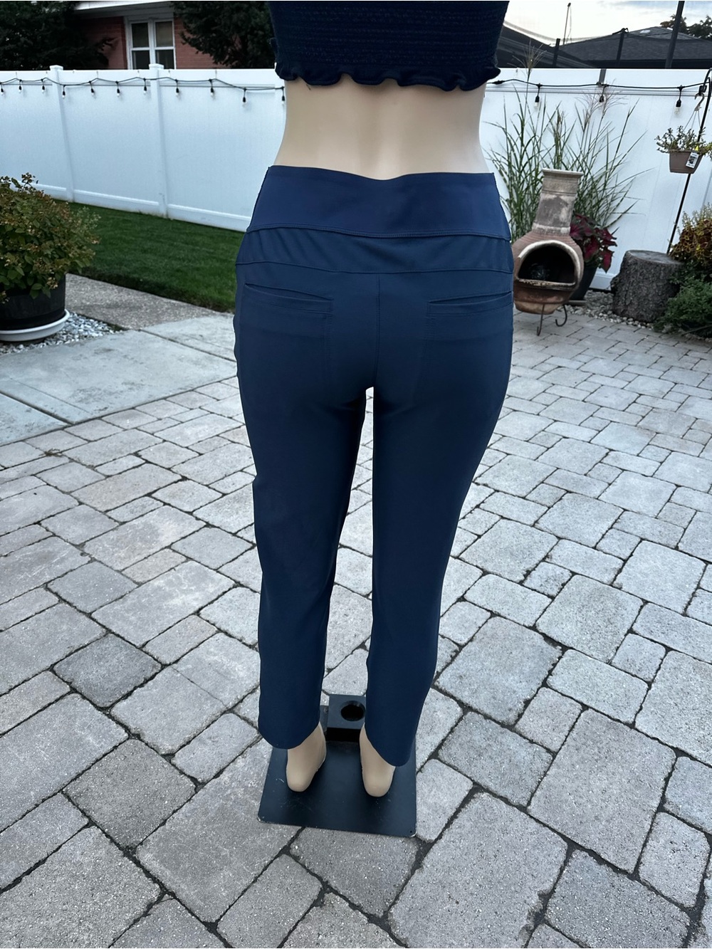 PUMA Women's PWRSHAPE Golf Pants size M - Picture 4 of 10